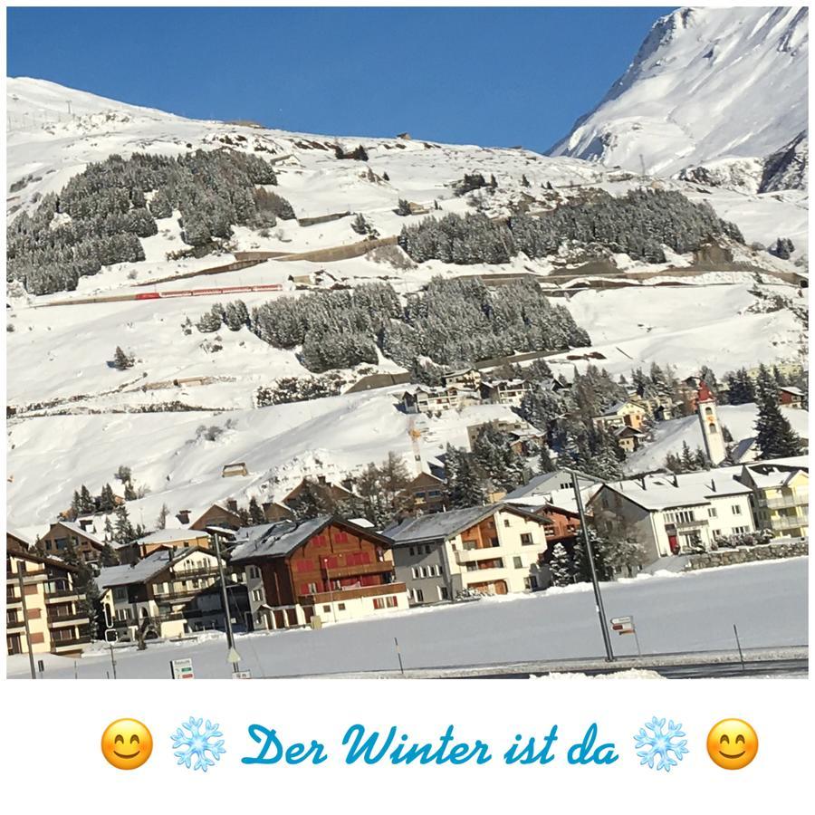 Privatzimmer / Bed & Breakfast Andermatt Exterior photo